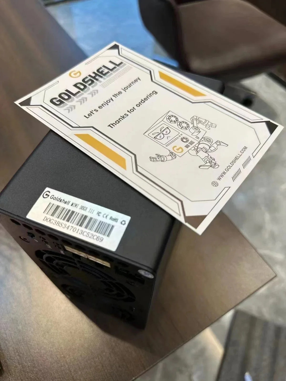 New Goldshell MINI DOGE 3 Miner LTC and Doge Coin Miner 700MH/S 400W Goldshell Mini Doge III Litcoin Miner With PSU Doge Miner